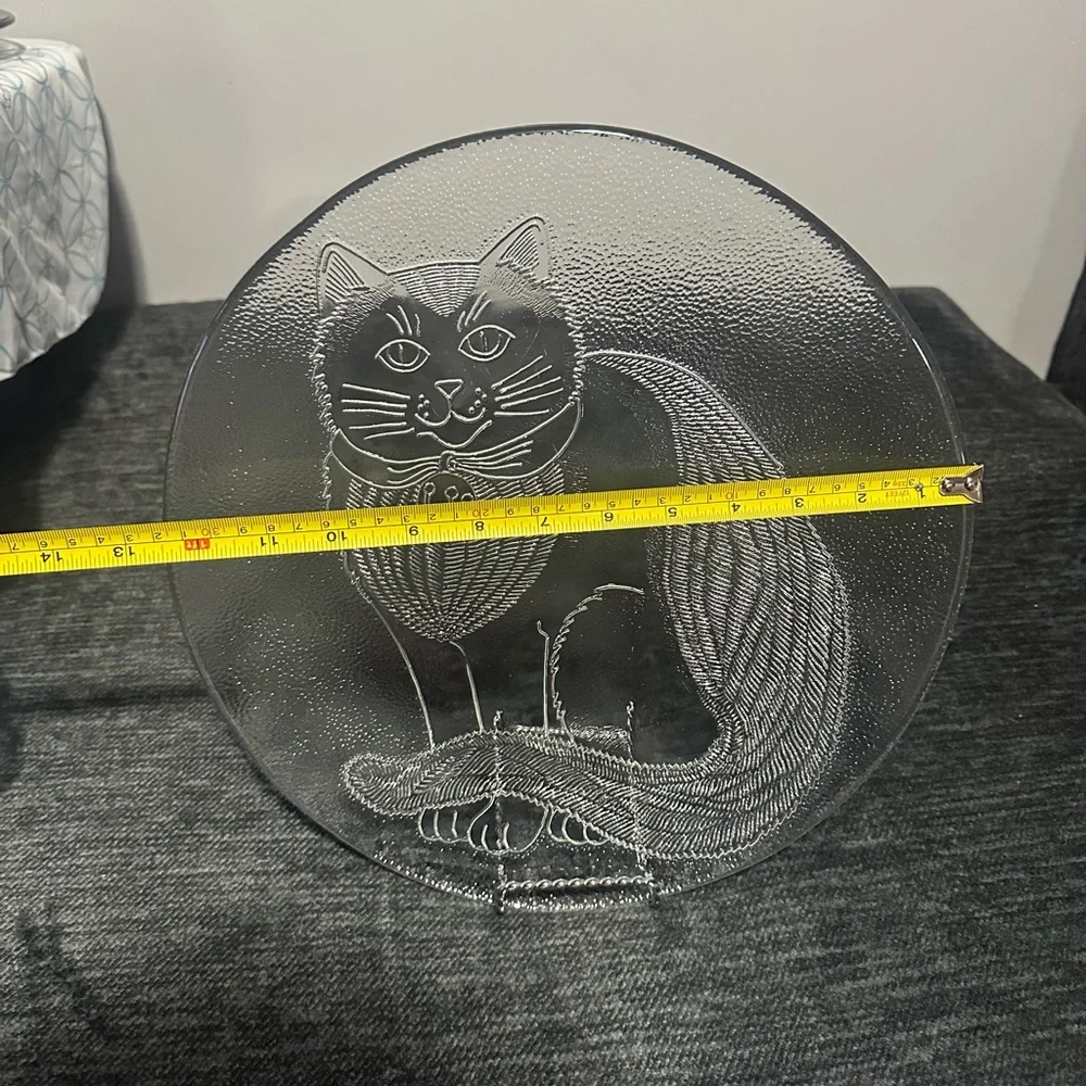 Elegant Glass Cat Plate few scratches